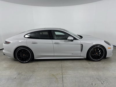 2023 Porsche Panamera 4 Platinum Edition