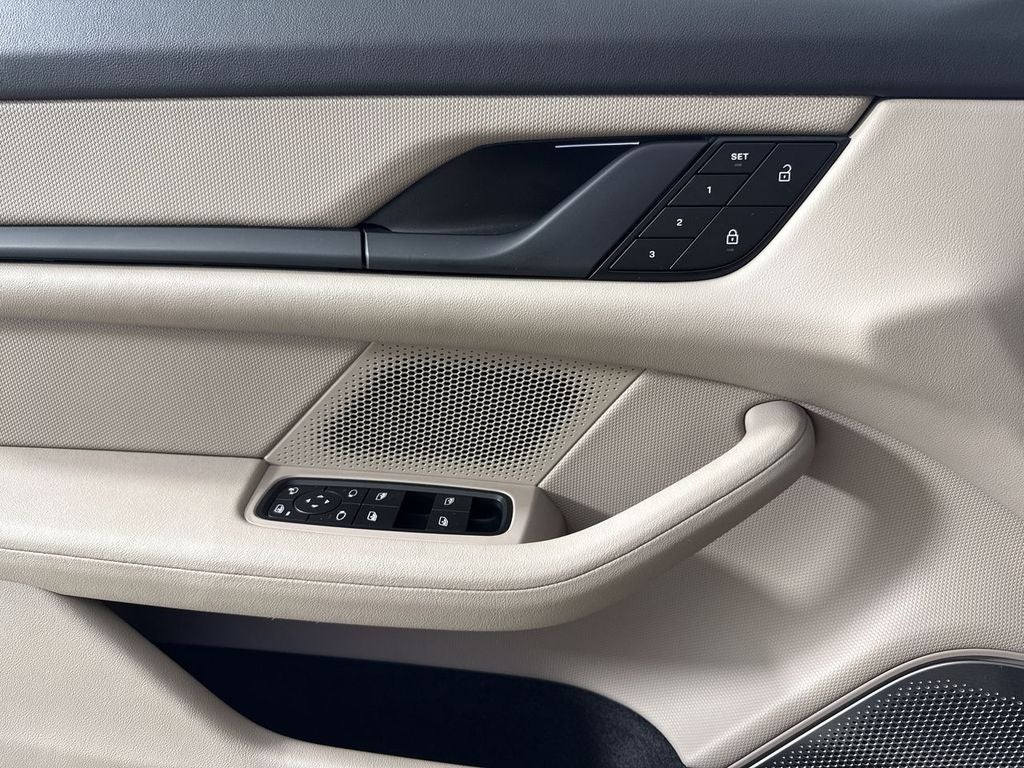 2023 Porsche Taycan Cross Turismo 4