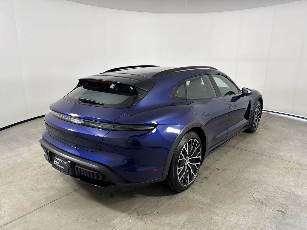 2023 Porsche Taycan Cross Turismo 4