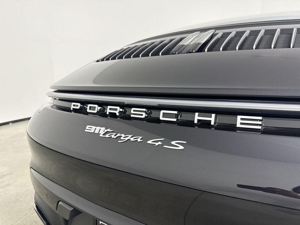 2023 Porsche 911 4S