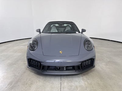 2026 Porsche 911 4 GTS
