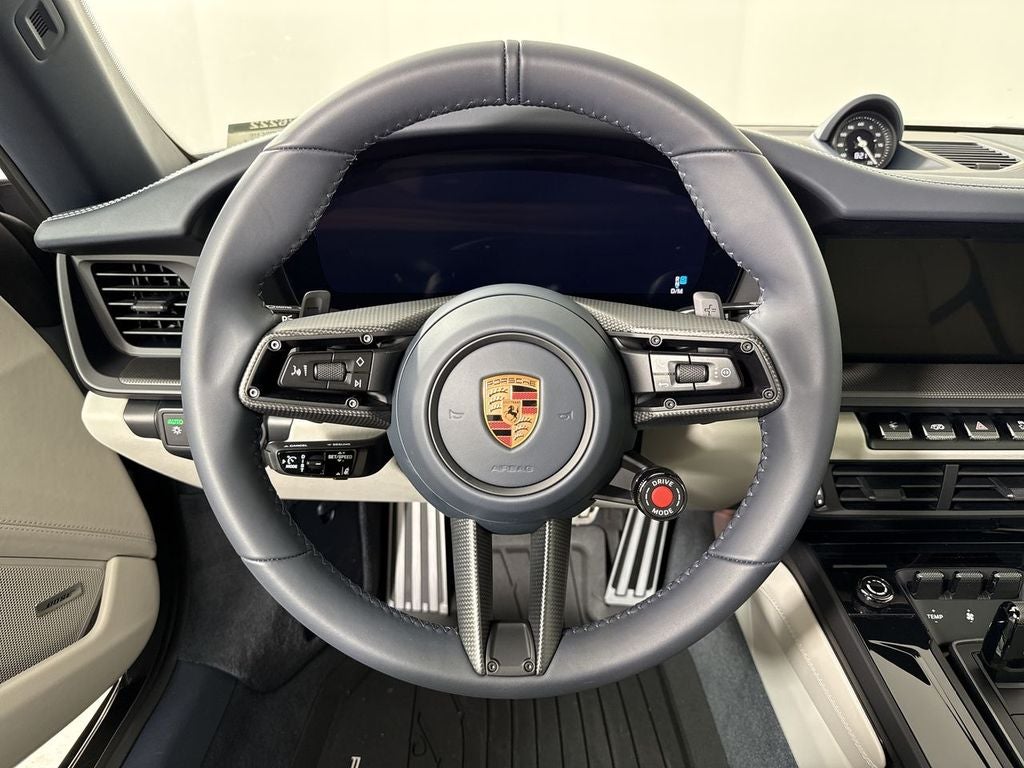 2026 Porsche 911 4 GTS