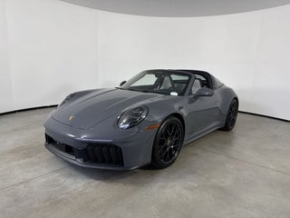 2026 Porsche 911 4 GTS