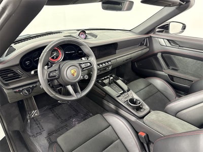 2023 Porsche 911 4 GTS