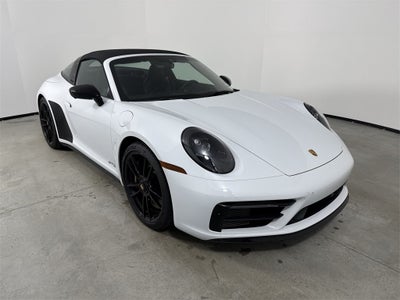 2023 Porsche 911 4 GTS