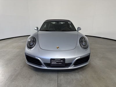 2017 Porsche 911 Carrera 4