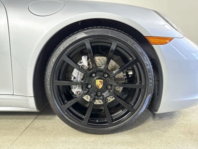 2017 Porsche 911 Carrera 4
