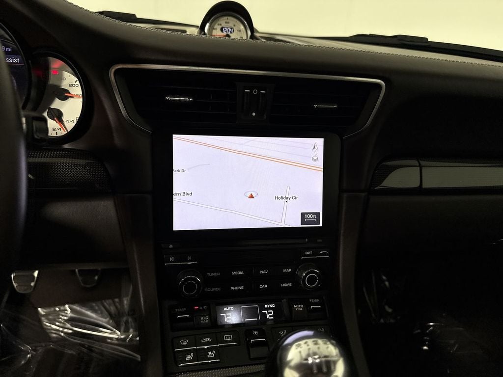 2017 Porsche 911 Carrera 4