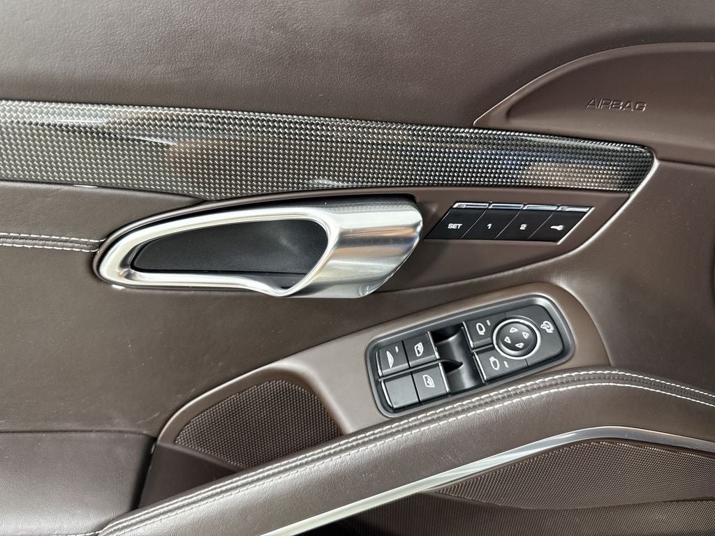 2017 Porsche 911 Carrera 4