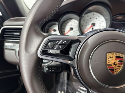 2017 Porsche 911 Carrera 4