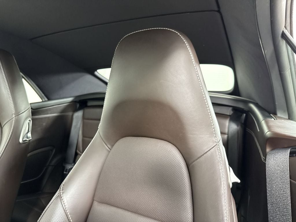 2017 Porsche 911 Carrera 4