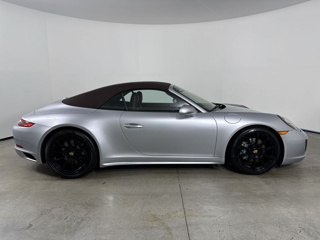 2017 Porsche 911 Carrera 4