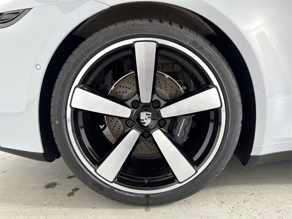 2026 Porsche 911 Carrera