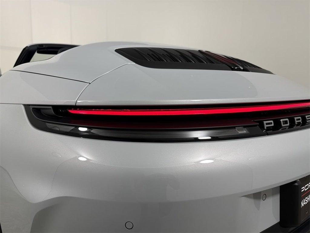 2026 Porsche 911 Carrera