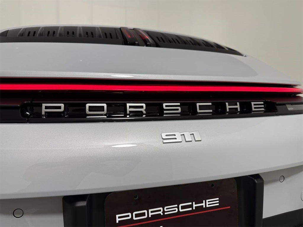 2026 Porsche 911 Carrera