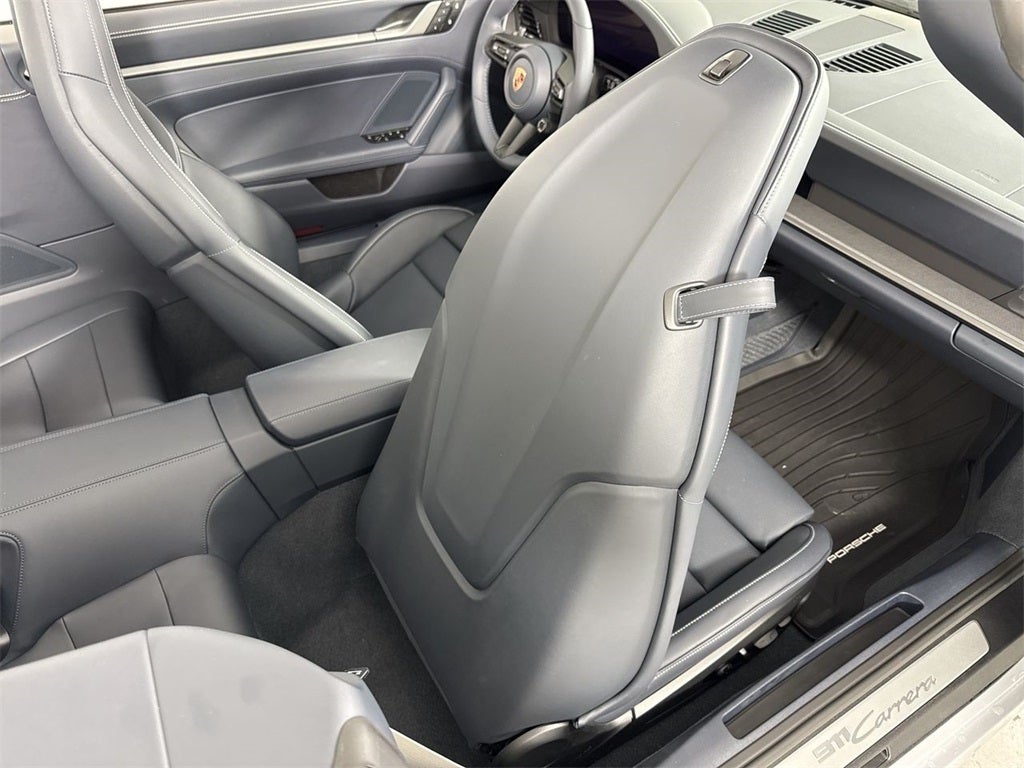 2026 Porsche 911 Carrera