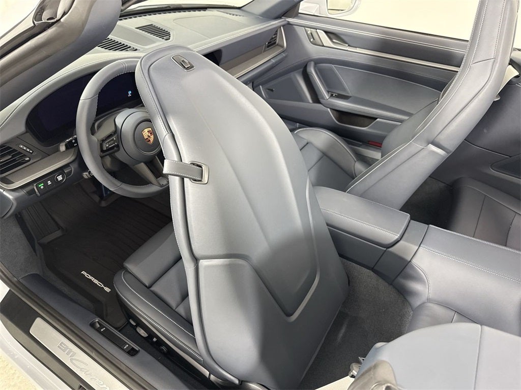 2026 Porsche 911 Carrera