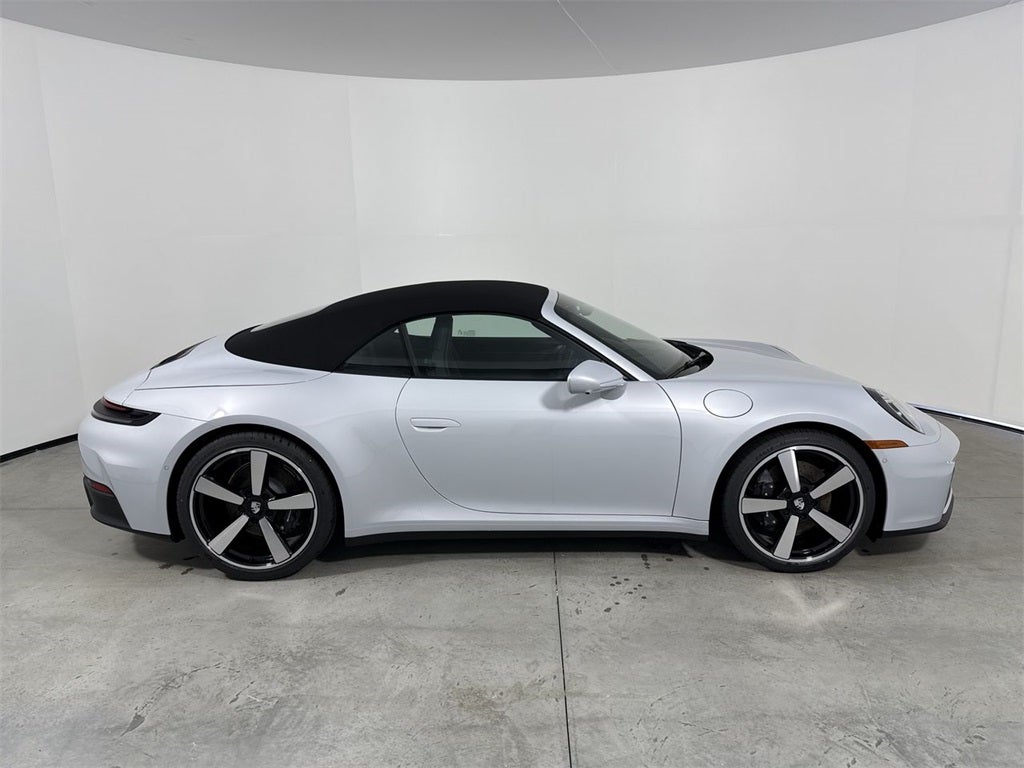 2026 Porsche 911 Carrera