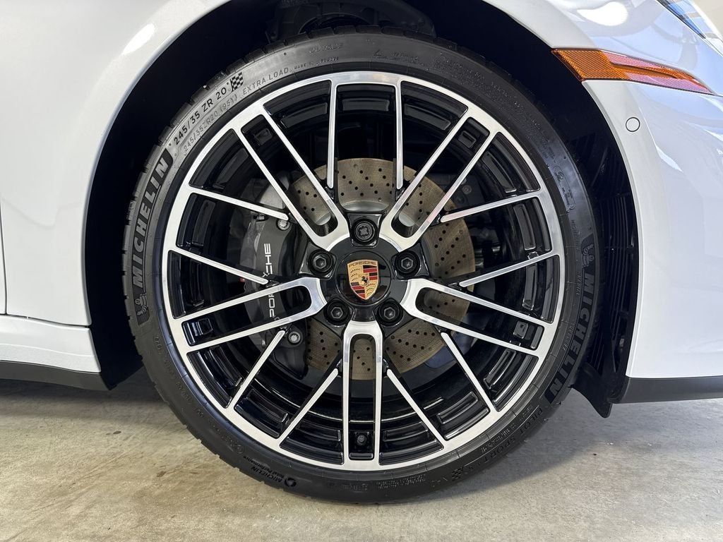2026 Porsche 911 Carrera