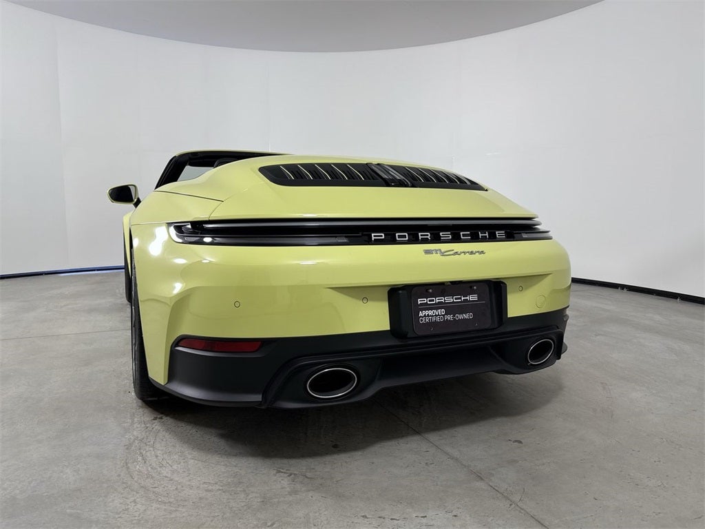 2025 Porsche 911 Carrera