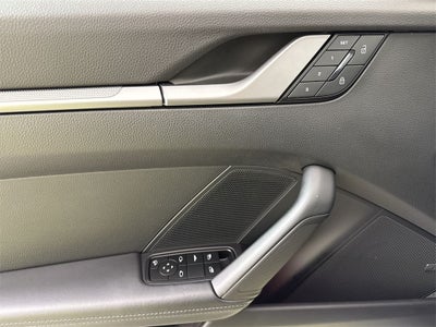 2025 Porsche 911 Carrera