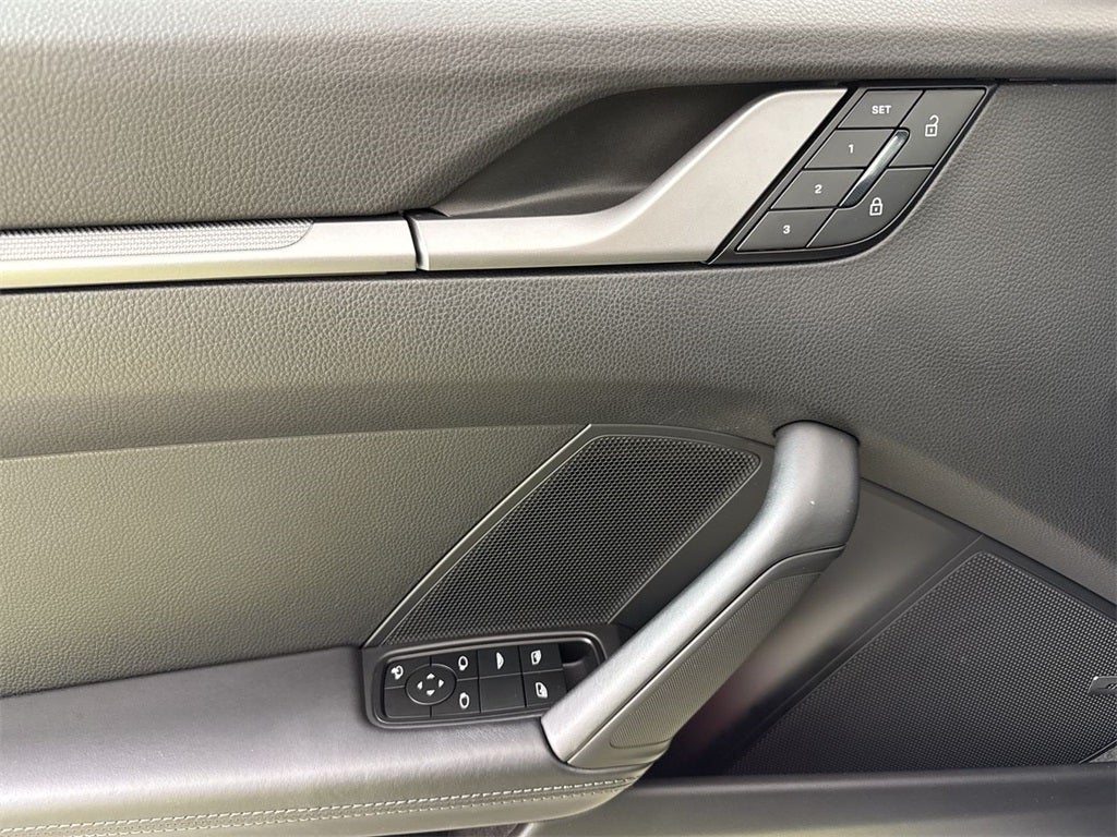 2025 Porsche 911 Carrera