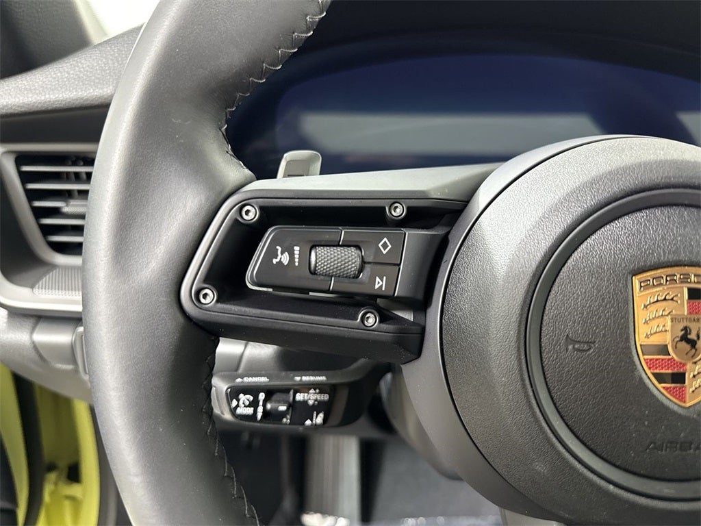 2025 Porsche 911 Carrera