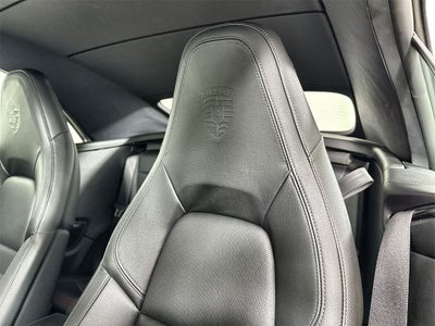 2025 Porsche 911 Carrera