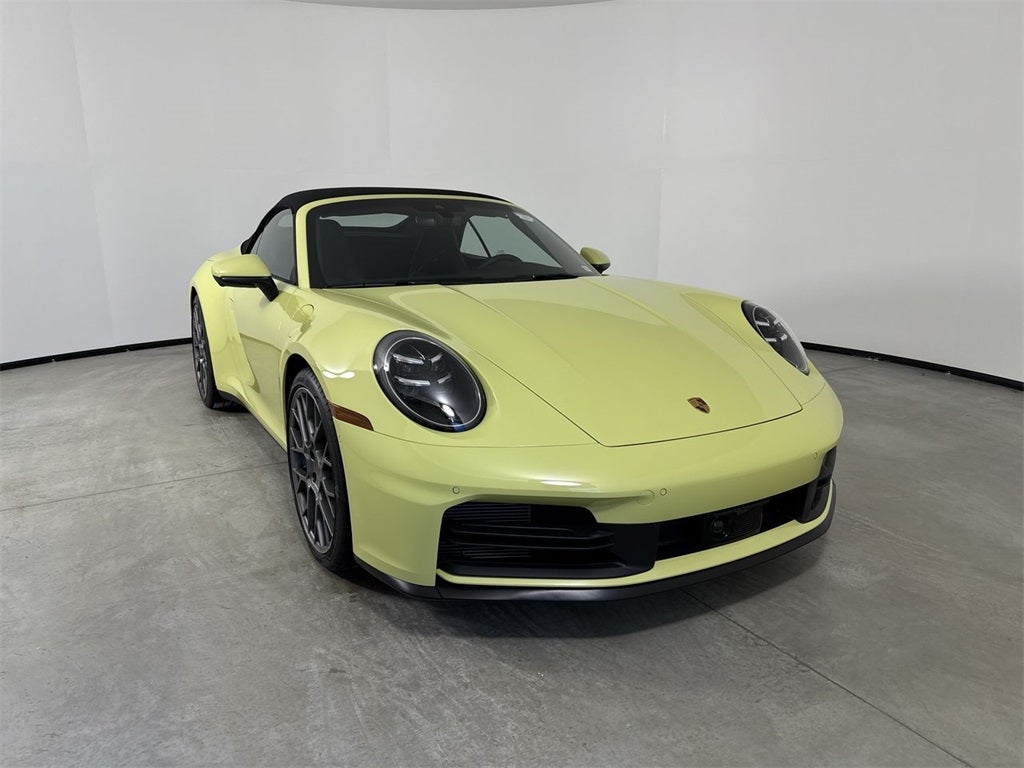 2025 Porsche 911 Carrera