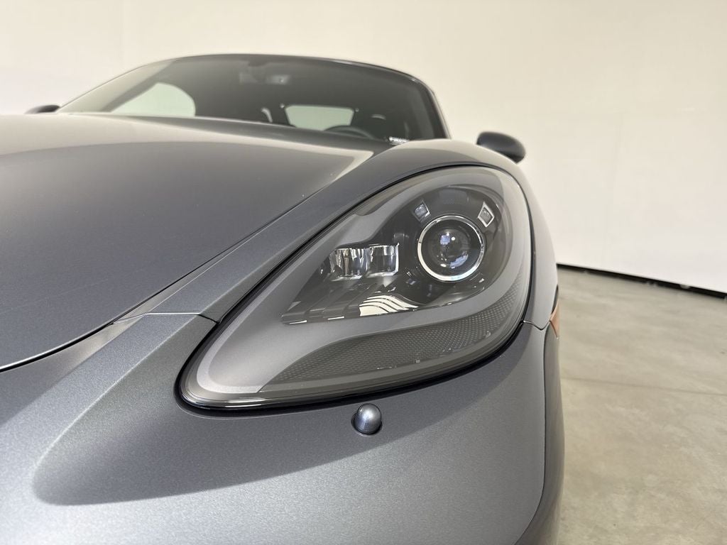 2025 Porsche 718 Boxster S