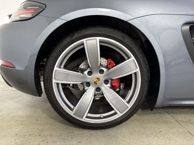 2025 Porsche 718 Boxster S