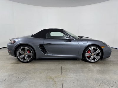 2025 Porsche 718 Boxster S