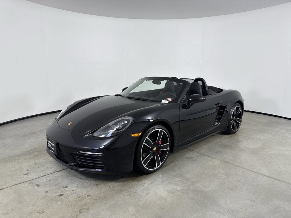 2025 Porsche 718 Boxster S