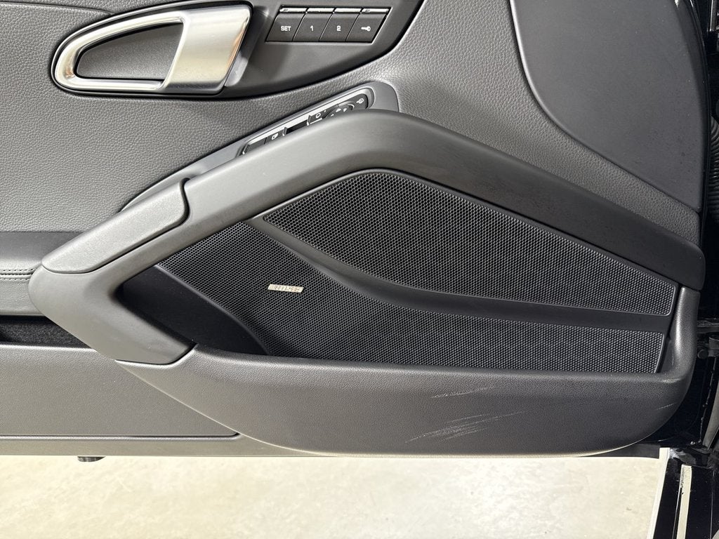 2025 Porsche 718 Boxster S