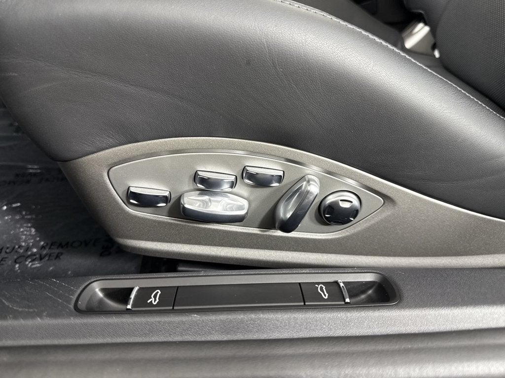 2025 Porsche 718 Boxster S