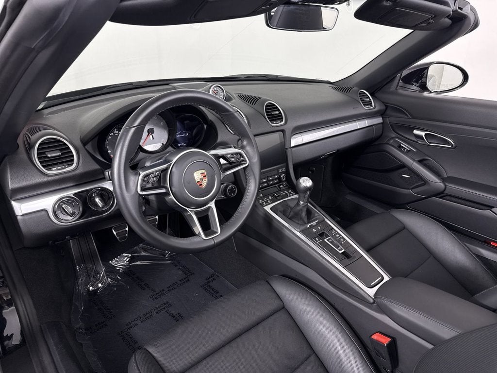 2025 Porsche 718 Boxster S