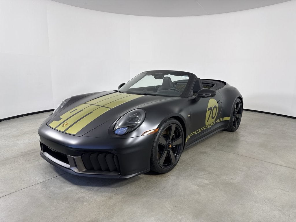 2026 Porsche 911 Carrera 4 GTS