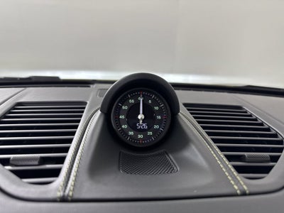 2026 Porsche 911 Carrera 4 GTS