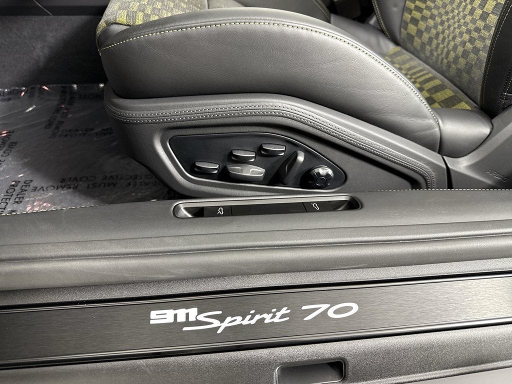 2026 Porsche 911 Carrera 4 GTS
