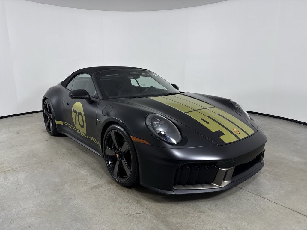 2026 Porsche 911 Carrera 4 GTS
