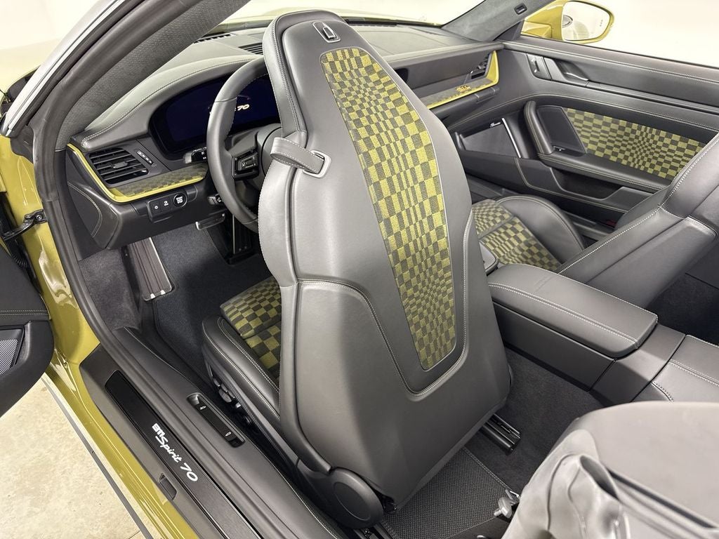 2026 Porsche 911 Spirit 70