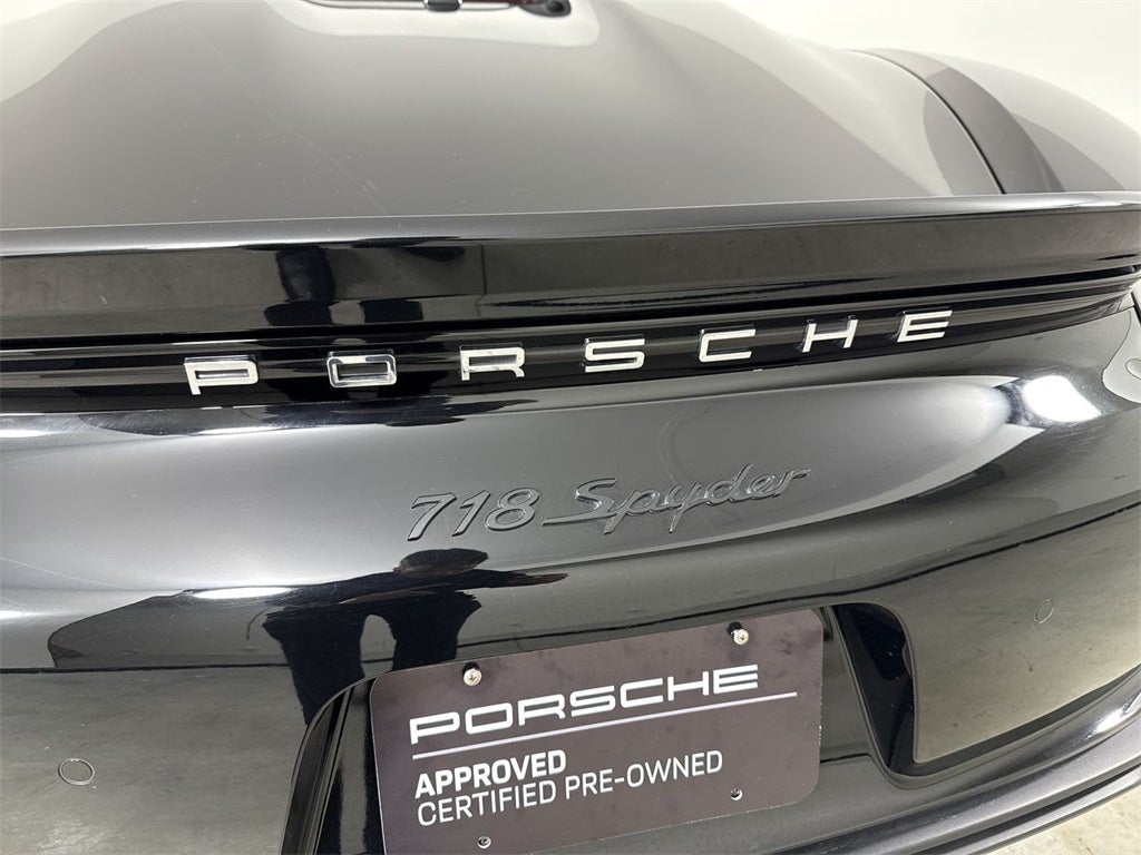 2021 Porsche 718 Spyder Roadster