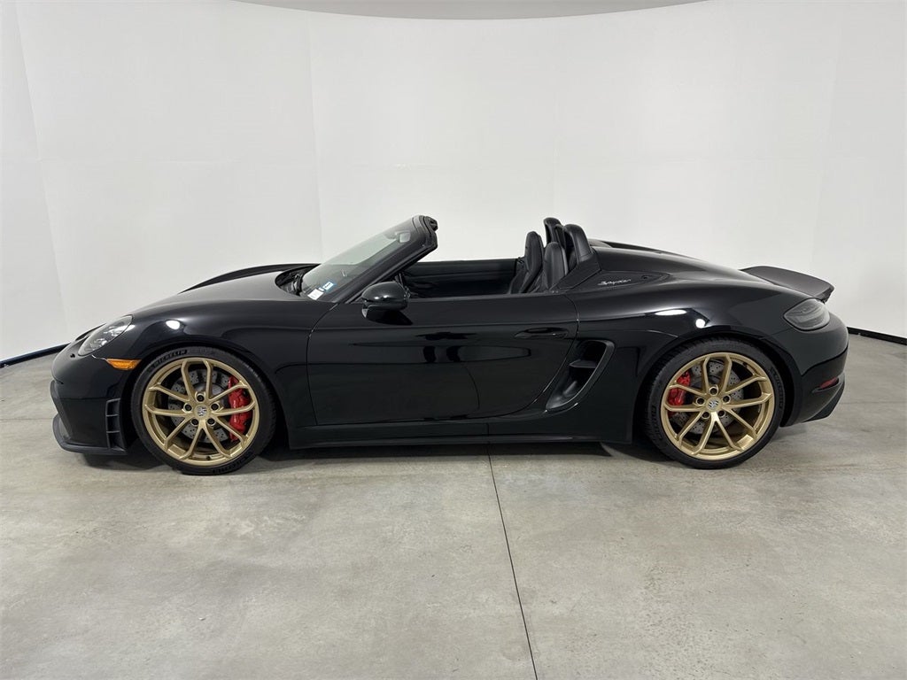 2021 Porsche 718 Spyder Roadster