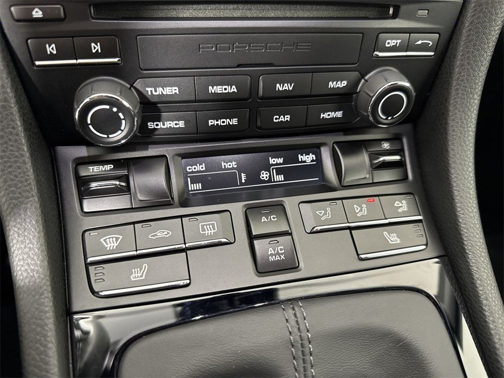 2021 Porsche 718 Spyder Roadster