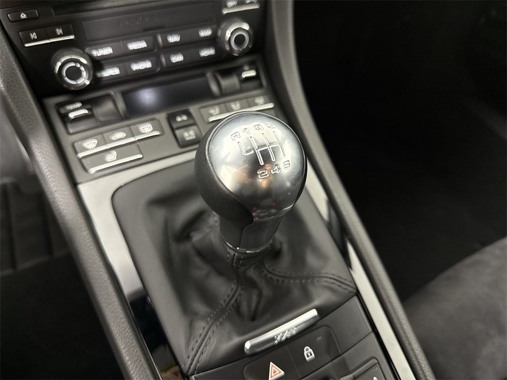 2021 Porsche 718 Spyder Roadster