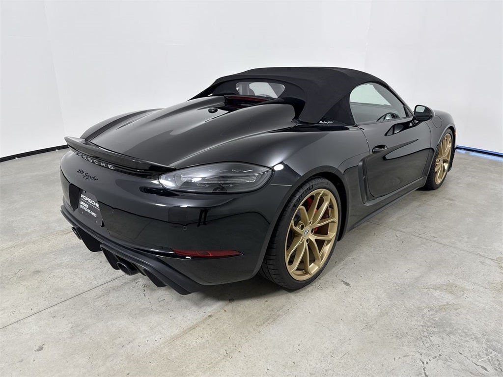2021 Porsche 718 Spyder Roadster