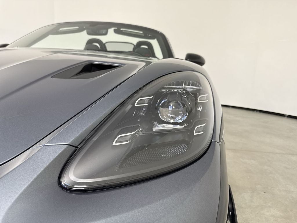 2024 Porsche 718 Spyder RS