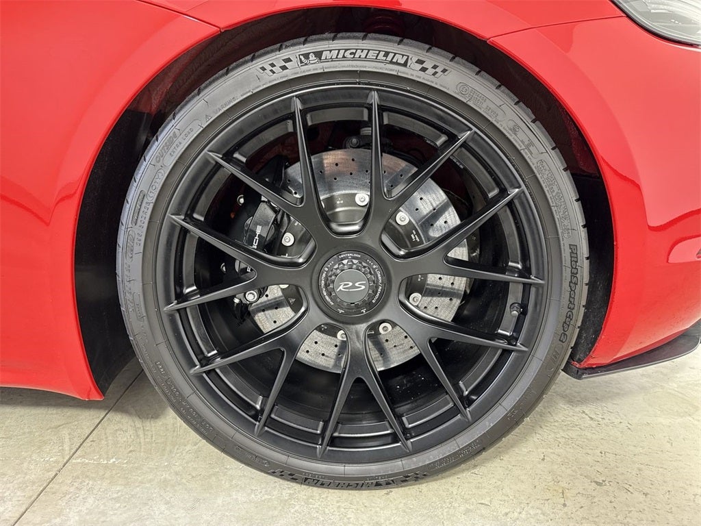 2024 Porsche 718 Spyder RS