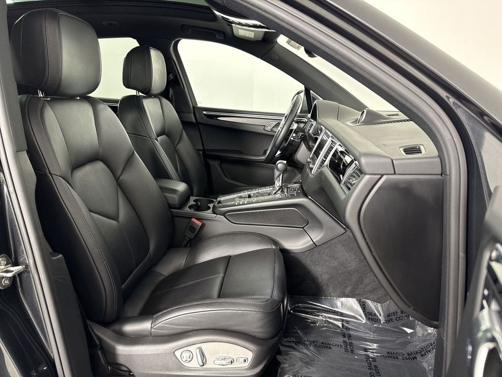 2017 Porsche Macan AWD
