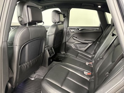 2017 Porsche Macan AWD